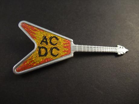 ACDC hardrockband Australië gitaar geel-rood model